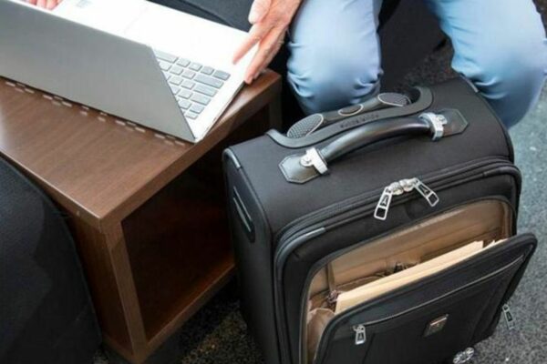 Essential Items for a Smooth Business Trip